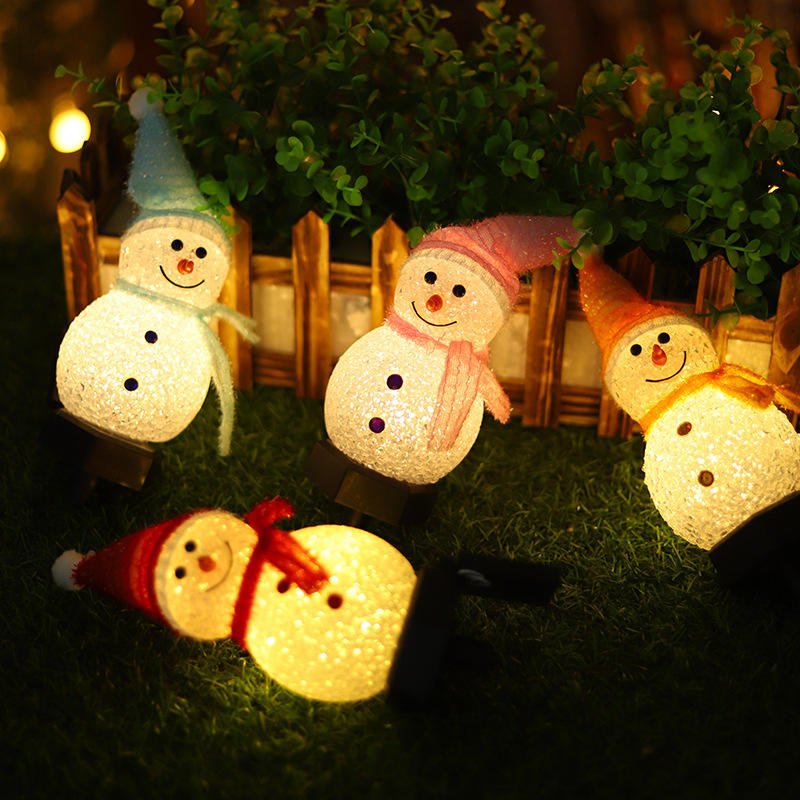 Vitalux Snowman Solar Landscape Light - Outdoor Christmas Decoration with Waterproof Design